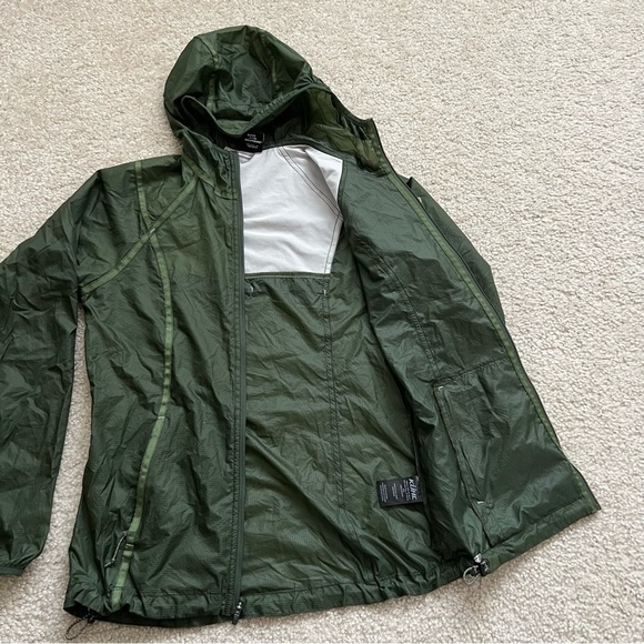 Kuhl Women Parajax Ultra-Light Wind Shell Jacket Green Size XS 2122 Nylon Hiking - Picture 12 of 16